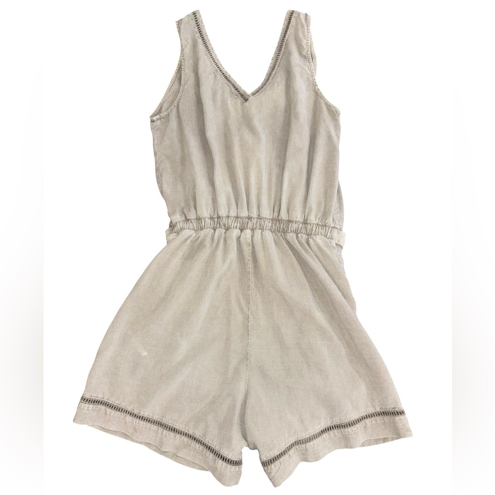 Anthro Cloth & Stone Tencel Wrap Romper Taupe XS Tie Waist - Picture 2 of 11